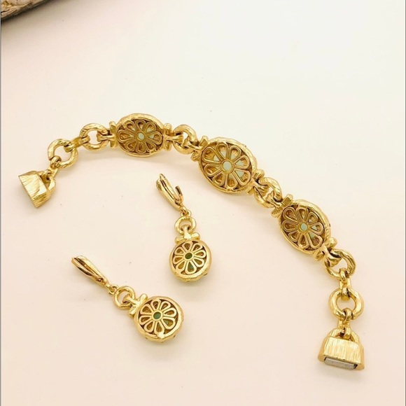 Chrysoprase green Modern vintage Demi Parure set - Picture 8 of 10